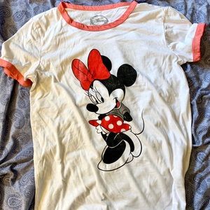 Minnie mouse tee